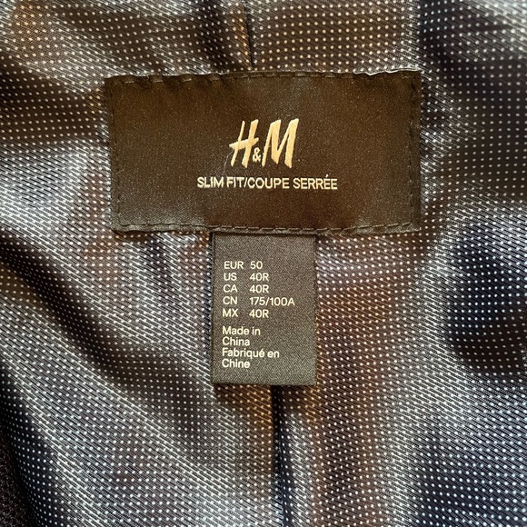 Navy H&M Slim Fit Blazer - 40R - Picture 2 of 2